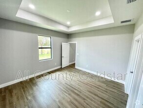 Building Photo - 12041 Tetzel Ave
