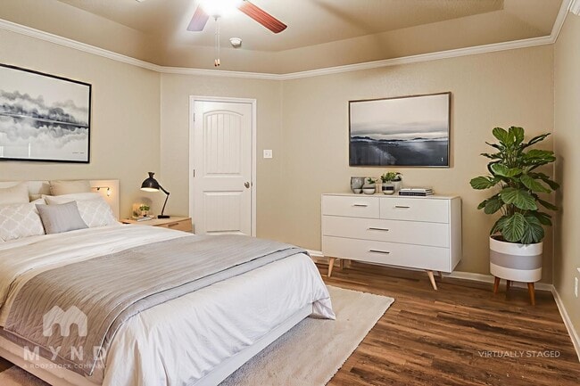 Building Photo - 158 Harvick Cir