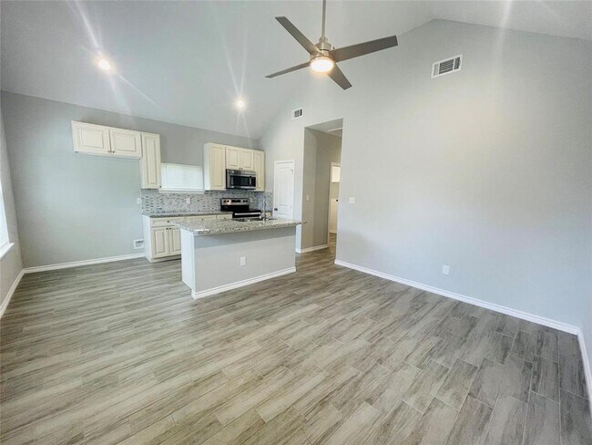 Foto del edificio - 16618 Meadowcroft St