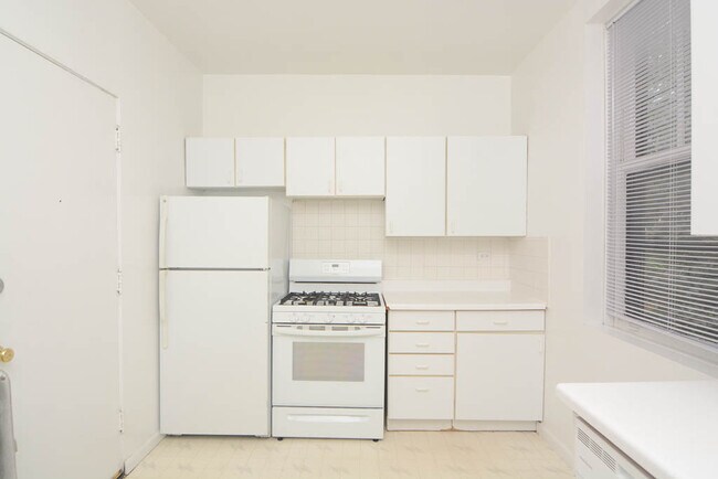 Foto del edificio - 2840 N Mildred Ave
