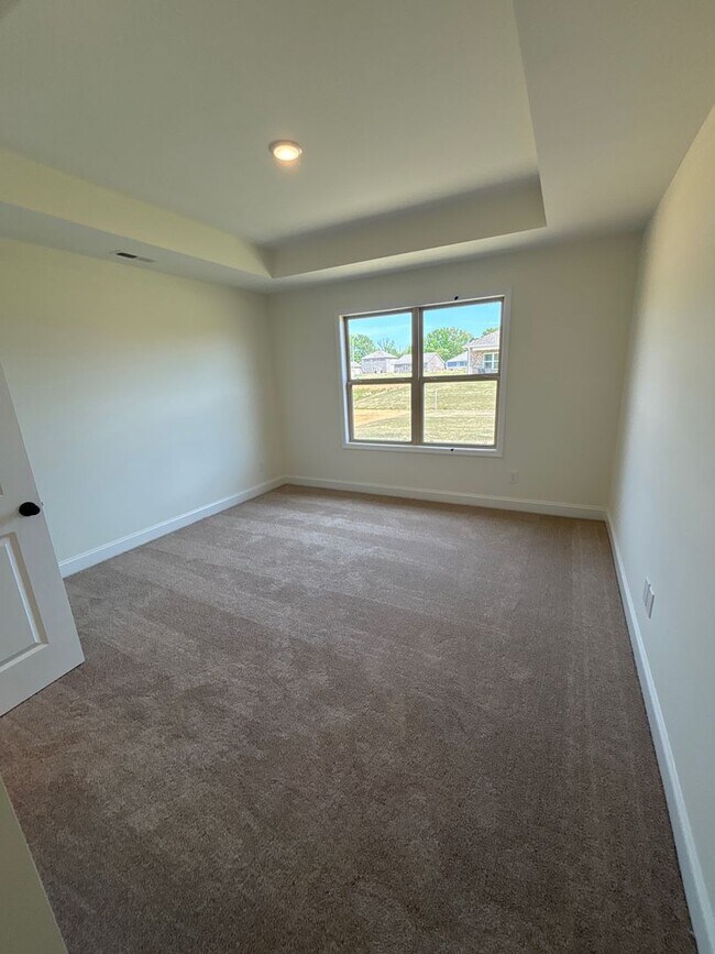 Foto del edificio - 205 Cave Lk Dr