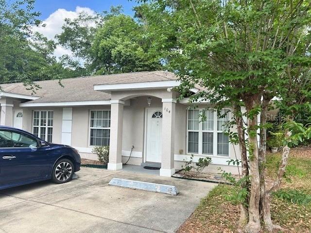 Foto principal - 3630 NE 8th Pl