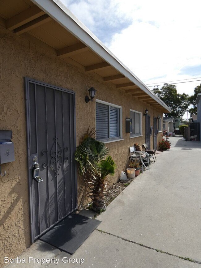 Building Photo - 356 E South St