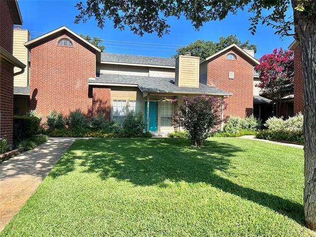 Primary Photo - 1412 Meadowood Village Dr