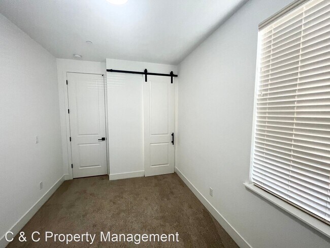 Foto del edificio - 4 br, 3 bath House - 284 Wharf Terrace