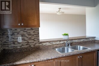 Building Photo - 637 Speyer Cir
