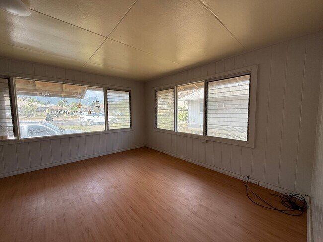 Foto del edificio - Single level 3 bedroom/1.5 Bath