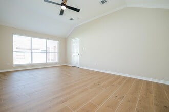 Building Photo - 1823 Brightlake Way
