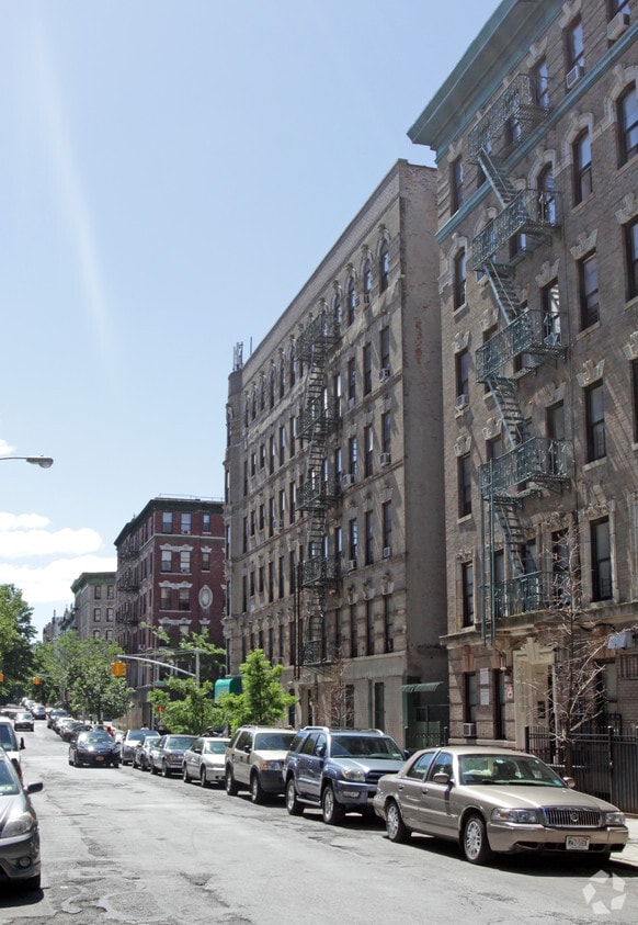 Building Photo - 2825-2831 Frederick Douglass Blvd