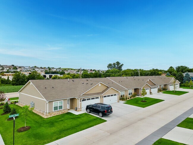 Foto del edificio - Redwood Omaha Wenninghoff Road
