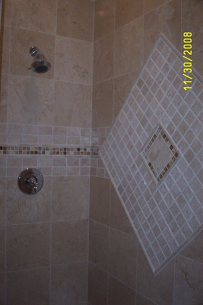 Foto del edificio - 16-22 Eberlin Dr