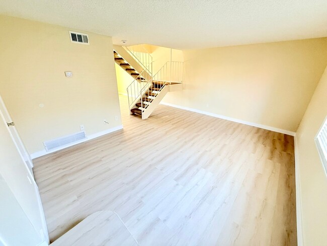 Building Photo - Spacious 3-Bedroom Condo in the Indian Canyon Gardens Community