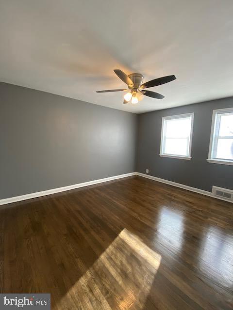 Building Photo - 1618 Wadsworth Way