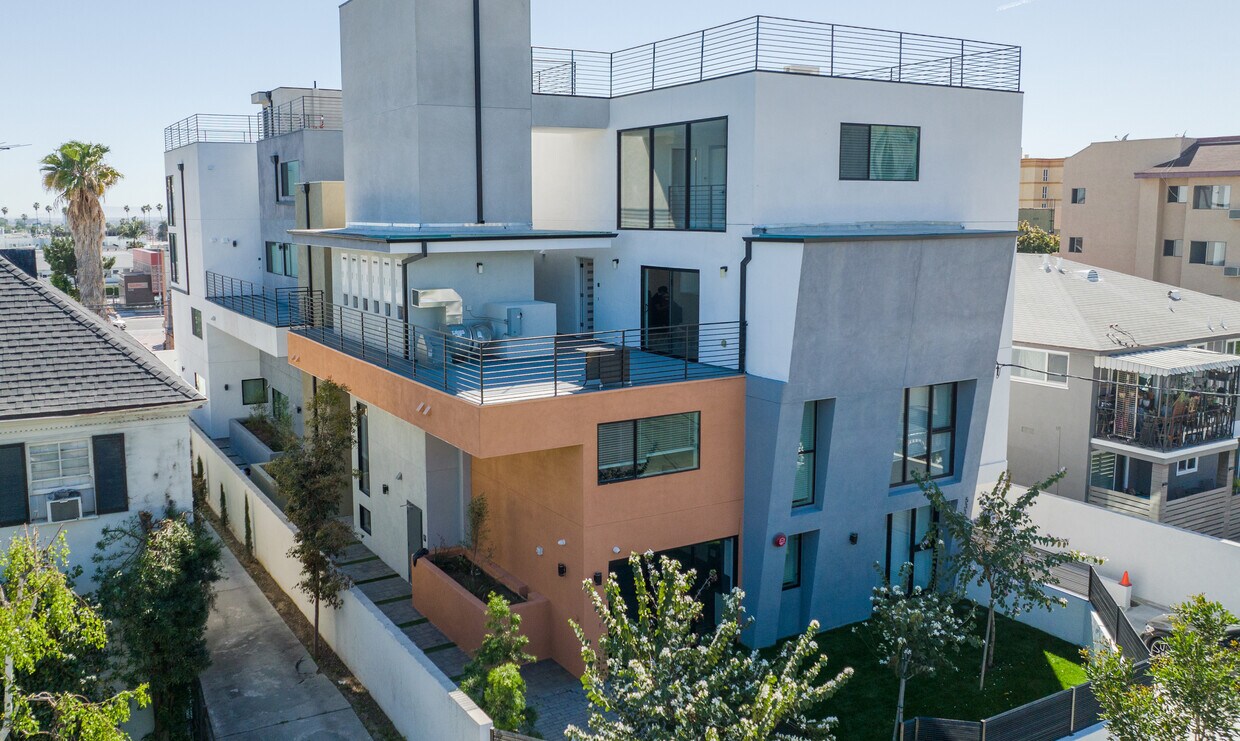 5330 Loma Linda Ave, Los Angeles, CA 90027 Apartments 5330 Loma Linda