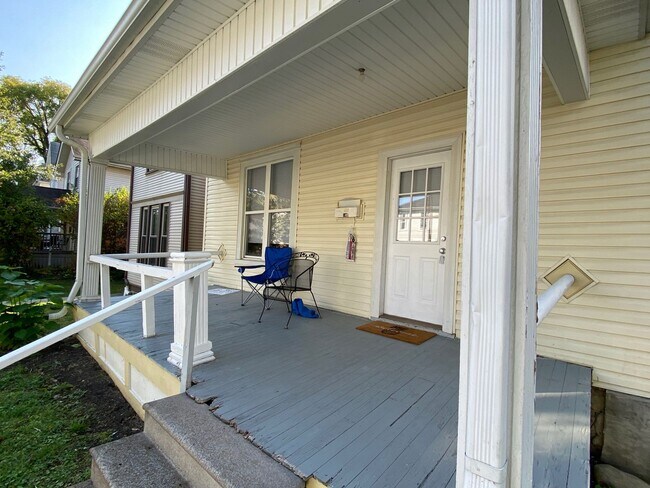 Foto del edificio - 149 W Norwich Ave