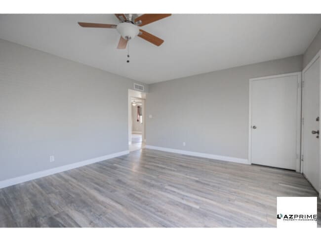Building Photo - Charming 3/2 Mesa Townhouse Near Hohokam S...