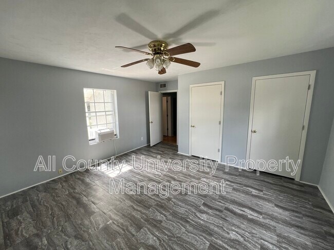 Foto del edificio - 6536 SE 221st St