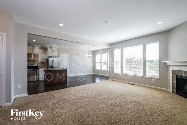 Building Photo - 8496 N Tanglewood Cir