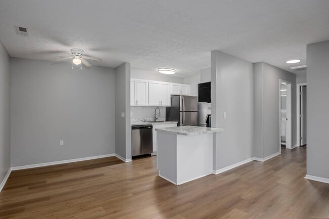 Living Area - Chartwell Apartments