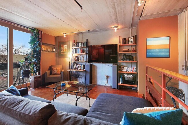 Foto del edificio - 2340 Curtis Street