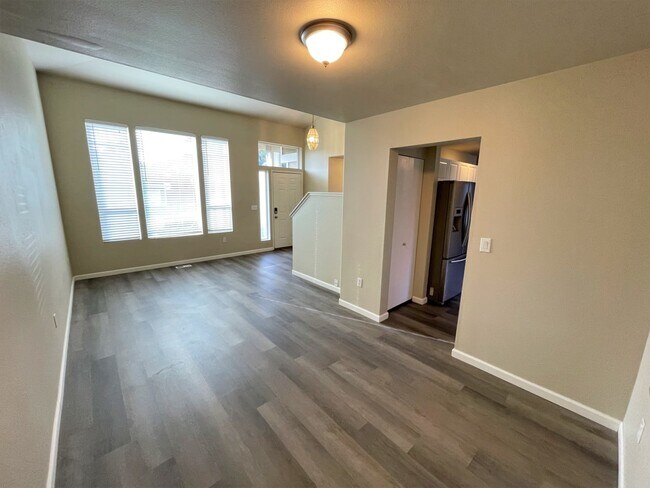 Foto del edificio - 6215 90th Street Ct E