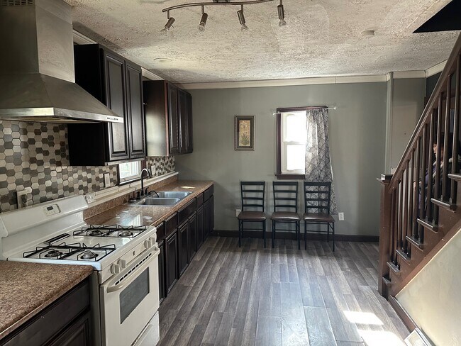 Foto del edificio - 844 Clifton St