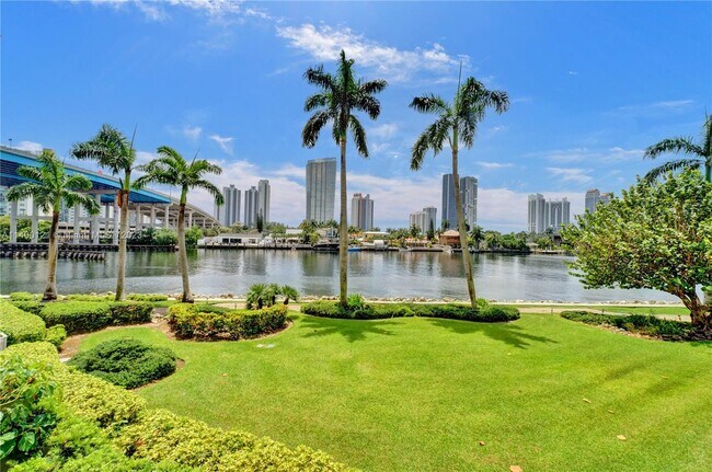 Foto del edificio - 19195 Mystic Pointe Dr