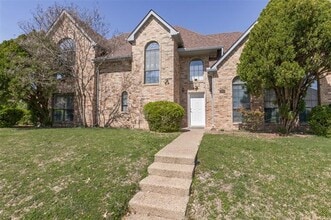 Building Photo - 703 Rams Ct