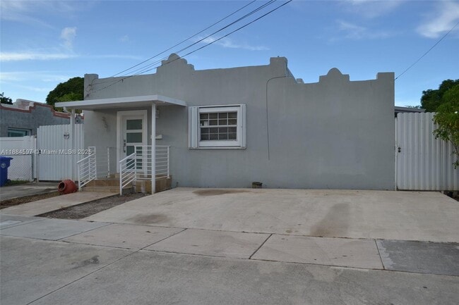 Foto del edificio - 3501 NW 14th Terrace