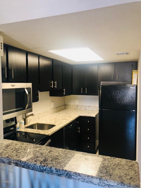 Photo - 700 W University Dr Apartment