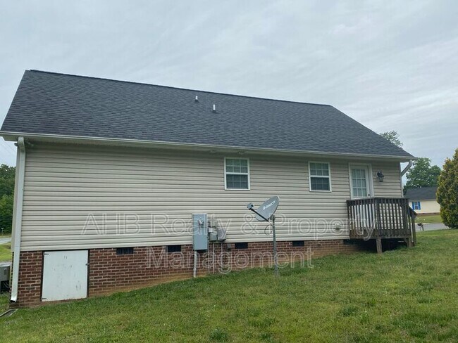 Building Photo - 1130 Morgan Glen Dr