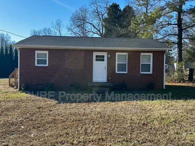 Building Photo - 331 Peach Orchard Rd