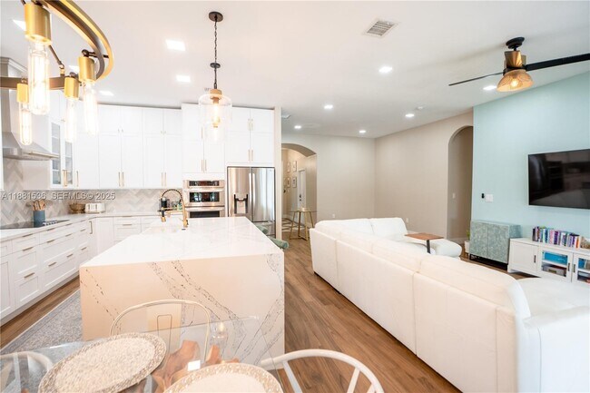 Foto del edificio - 13000 SW 52nd St