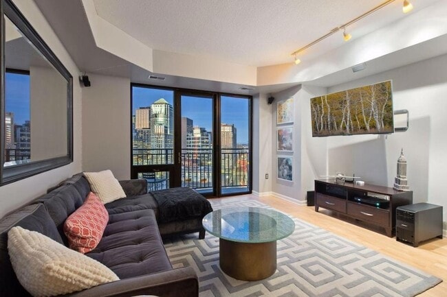 Building Photo - 500 E Grant St