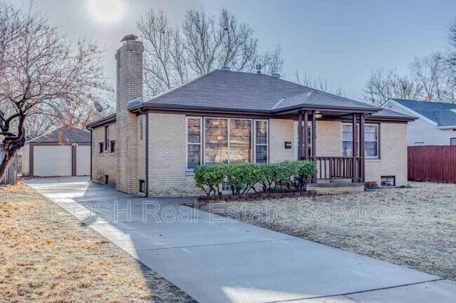 Foto del edificio - 1620 N Perry Ave