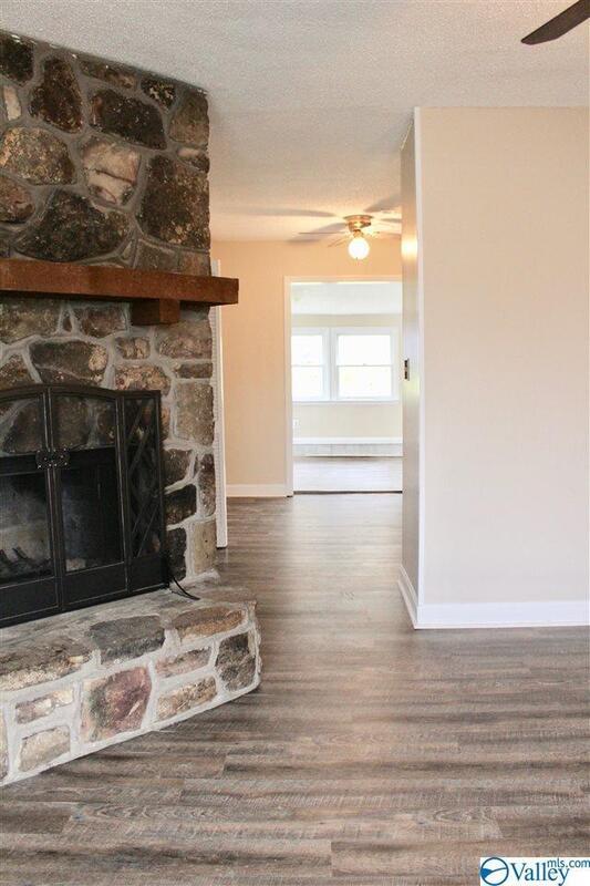 Foto del edificio - 13923 Hurstland Dr SW