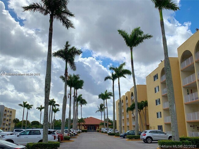 Foto del edificio - 7000 NW 186th St
