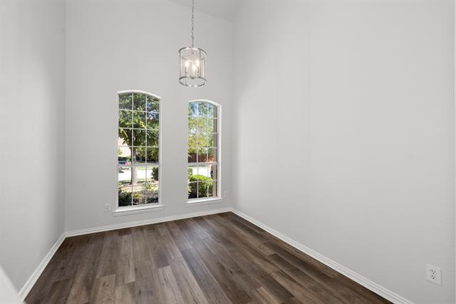 Foto del edificio - 3032 Thicket Bend Ct
