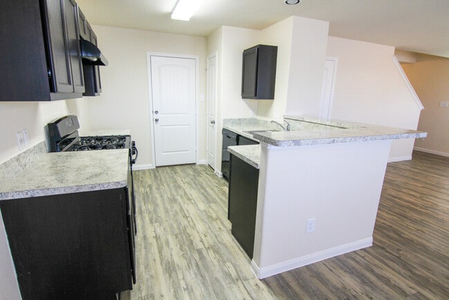 Building Photo - Tesoro Hills - 8219 Tesoro Hills, San Anto...