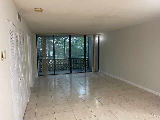 Foto del edificio - 1Bed/1.5 Bath