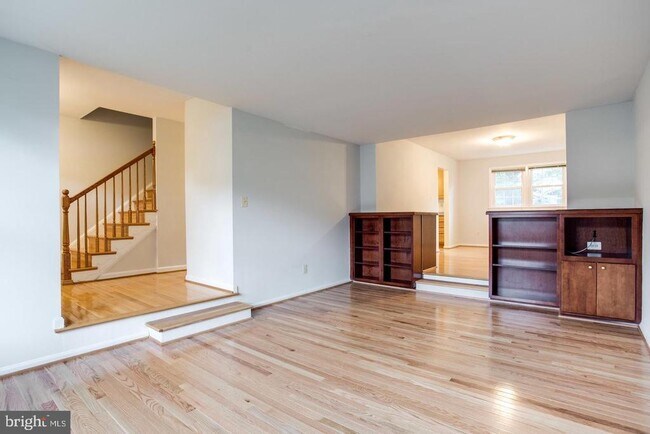 Building Photo - 2838 Lafora Ct