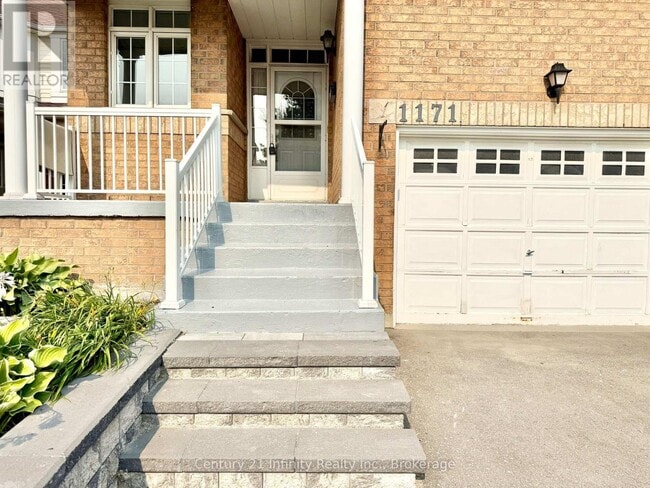 Building Photo - 1171 Springbank Dr