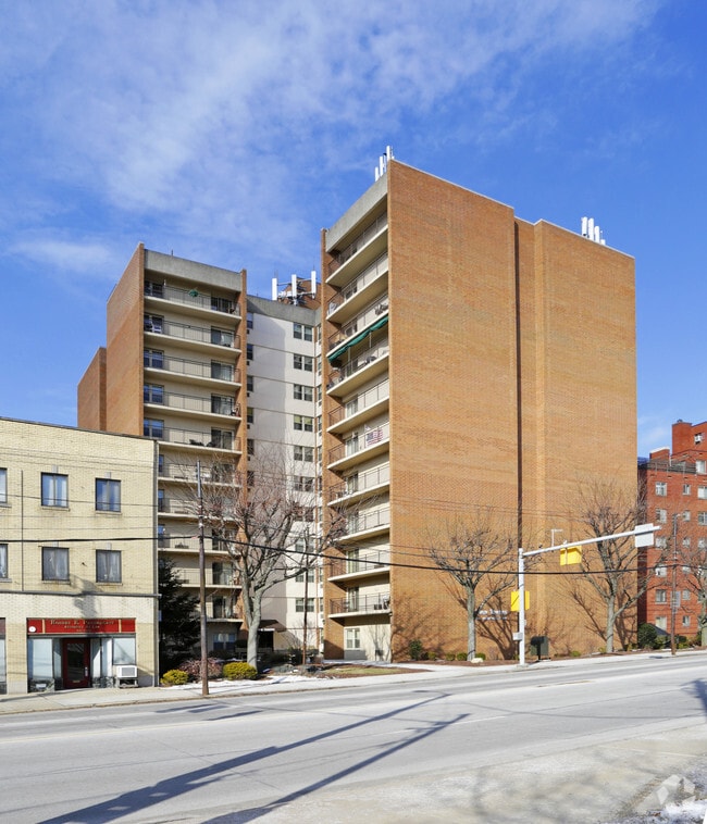 Twin Towers Rentals Pittsburgh, PA