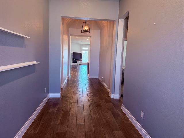 Building Photo - 2421 Stella Ln