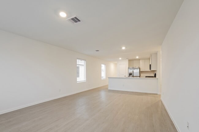 Building Photo - 10819 Bird Of Paradise Ln