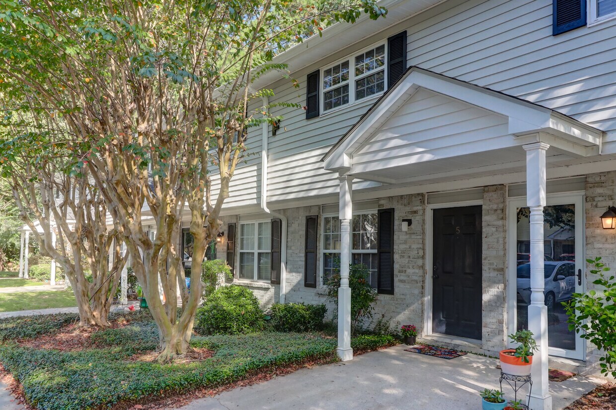 Primary Photo - 507 Stinson Dr