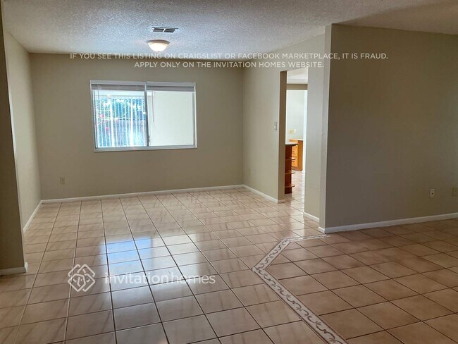 Foto del edificio - 1355 Palo Alto Ct