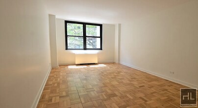 Building Photo - EAST 49 STREET