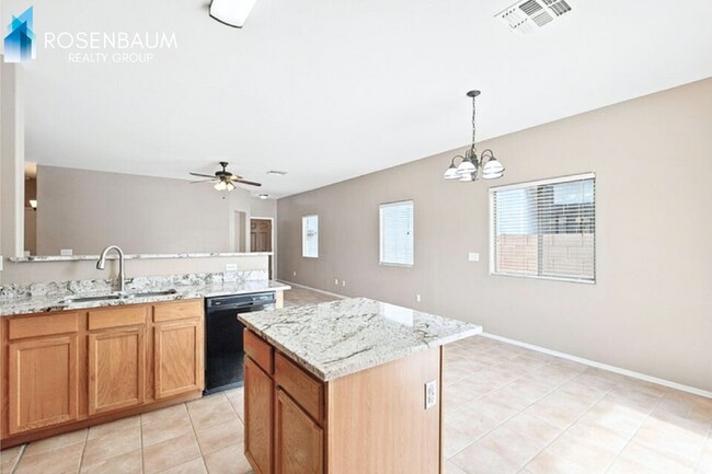 Building Photo - Gorgeous 3-beds, 2-baths single-level home perfectly situated within the highly desirable Johnson...