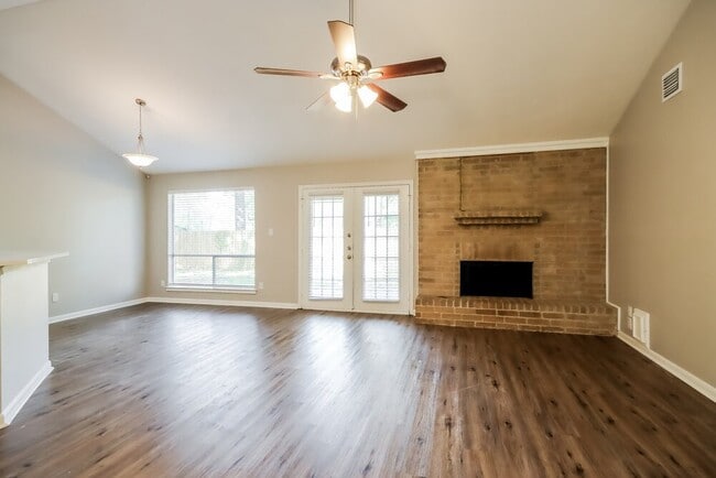 Building Photo - 15803 N Chamfer Ct